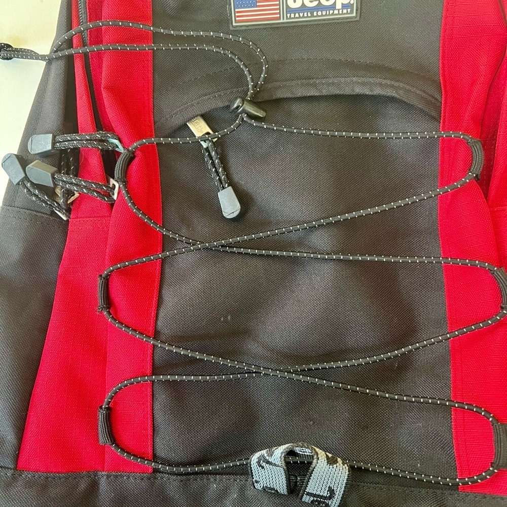 Jeep Travel Equipment Red & Black Backpack Bag hiking camping school - Picture 3 of 6